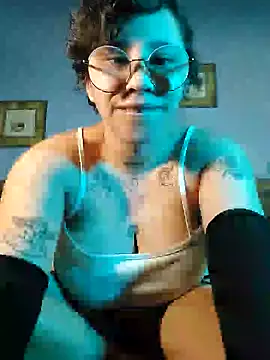 Snapshot of Lilmuh_ chatting on 12/12/24, 11:36 Lilmuh online show from 12/12/24, 11:36