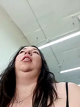 isabella rossse online show from 02/19/25, 07:16