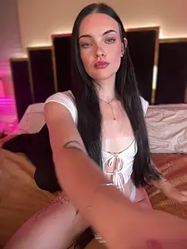 KarissaChantelle online show from 05/13/26, 04:04