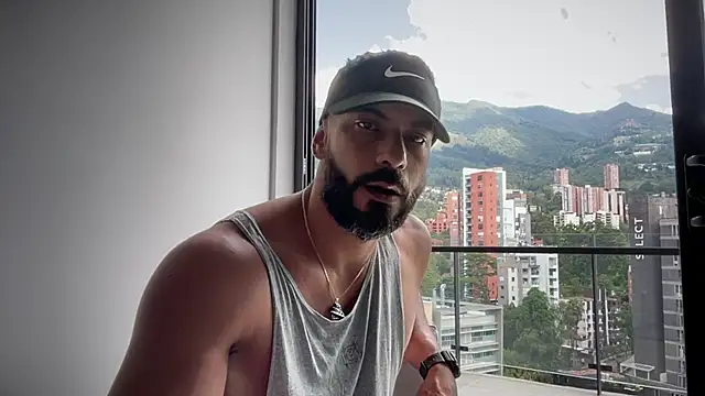 romeolovedark online show from 10/07/25, 06:16