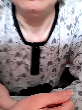 Moi Lina online show from 04/01/26, 01:23