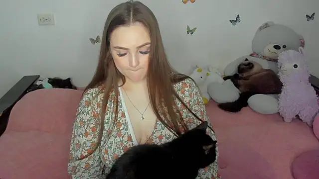 Snapshot of NataliEvans chatting on 02/24/26, 09:24 NataliEvans online show from 02/24/26, 09:24