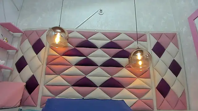 agath 69 online show from 02/21/25, 06:04