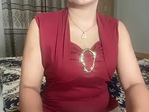 Snapshot of Chanchal--Navya chatting on 06/27/26, 06:13 Chanchal--Navya online show from 06/27/26, 06:13