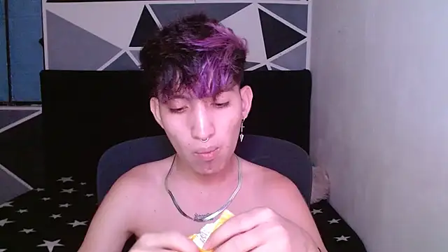 littlextreme online show from 12/22/24, 02:39