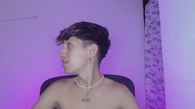 littlextreme online show from 02/18/25, 01:21