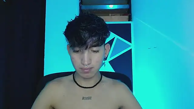 littlextreme online show from 03/10/25, 04:07