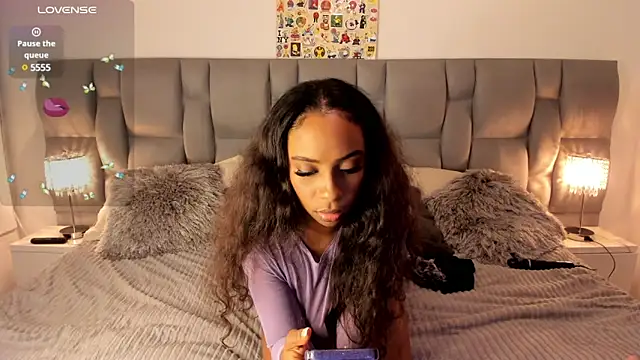 Snapshot of Nickytouse chatting on 02/20/25, 03:23 Nickytouse online show from 02/20/25, 03:23