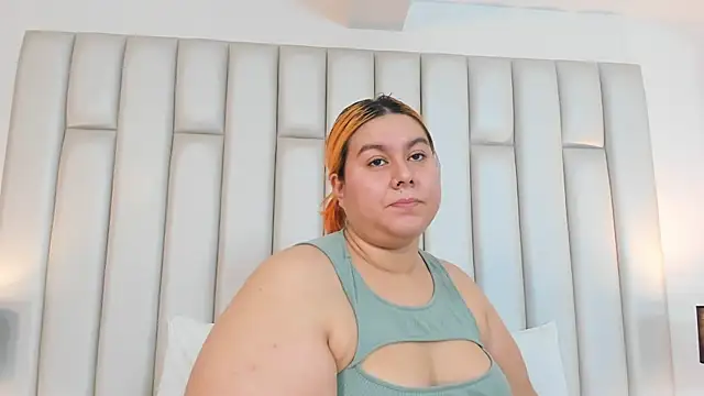 aandreaperez online show from 02/06/25, 12:05