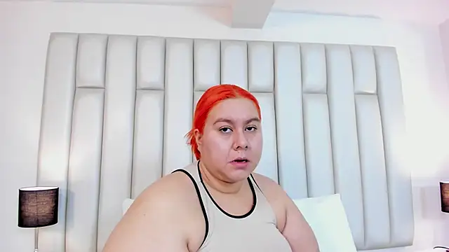 aandreaperez online show from 02/19/25, 11:49