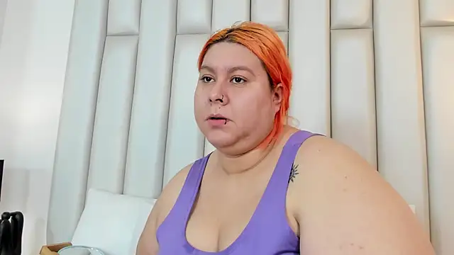 aandreaperez online show from 11/20/25, 11:32