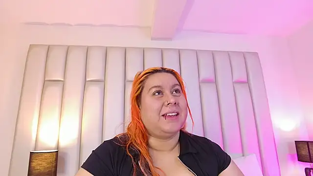 aandreaperez online show from 12/03/25, 11:30