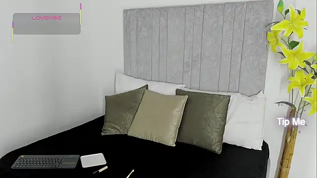 Snapshot of EmilySumer chatting on 09/10/25, 05:46 EmilySumer online show from 09/10/25, 05:46