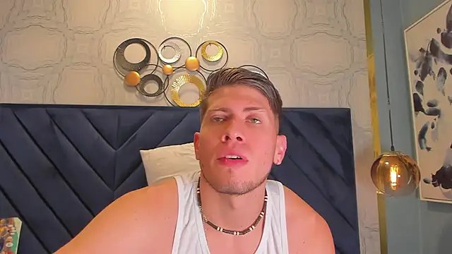 SebastianMaximoff online show from 01/04/25, 06:19