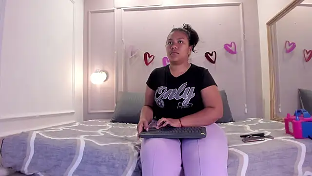 ale cam online show from 02/13/26, 01:07