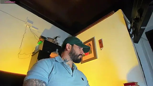 CamiloGray  online show from 10/31/25, 01:56