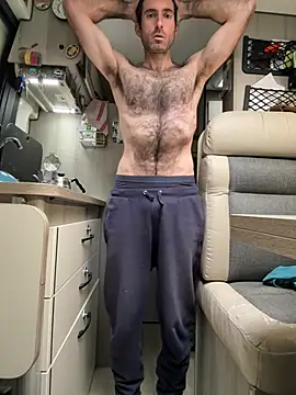Snapshot of Hairy_athlete chatting on 12/13/24, 09:46 Hairy athlete online show from 12/13/24, 09:46