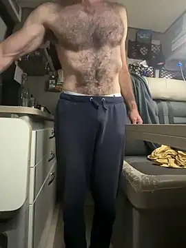 Snapshot of Hairy_athlete chatting on 09/19/25, 09:26 Hairy athlete online show from 09/19/25, 09:26
