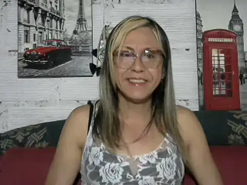 divahot08 online show from 01/09/25, 10:52