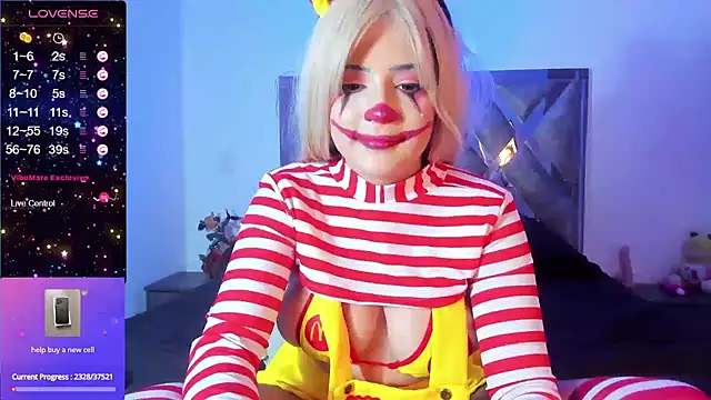 Snapshot of cutesarah_ chatting on 12/02/24, 12:09 cutesarah  online show from 12/02/24, 12:09