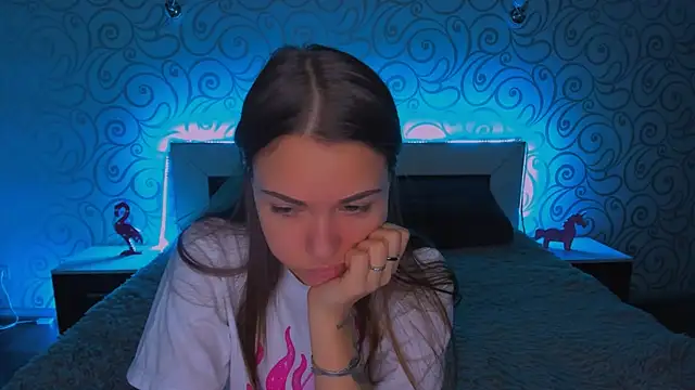 AlexaBarkley online show from 12/03/24, 06:26