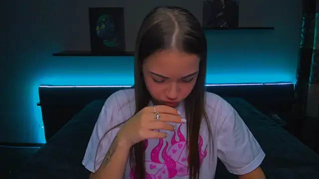 AlexaBarkley online show from 12/26/24, 03:06