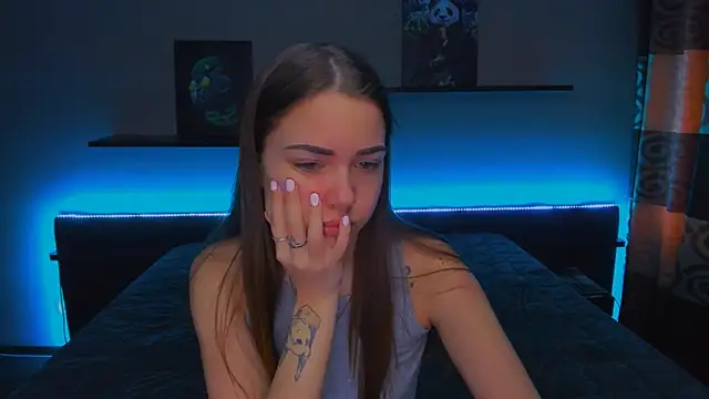 AlexaBarkley online show from 02/06/25, 03:16