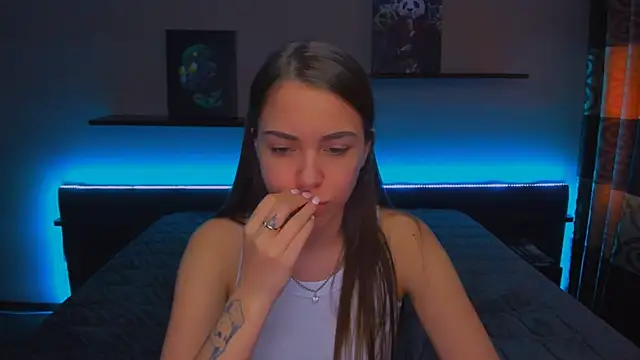 AlexaBarkley online show from 02/18/25, 06:37