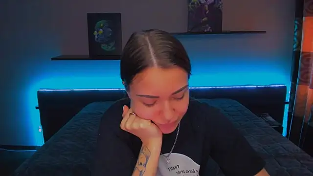 AlexaBarkley online show from 03/04/25, 06:26