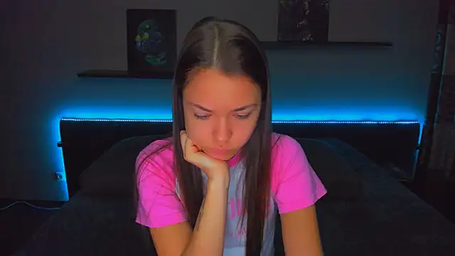 AlexaBarkley online show from 10/14/25, 12:11