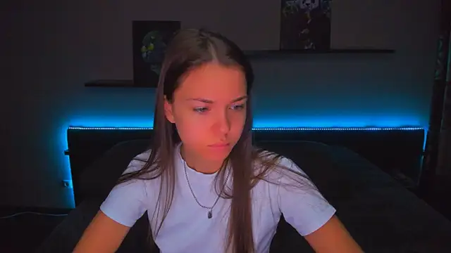 AlexaBarkley online show from 10/24/25, 12:19