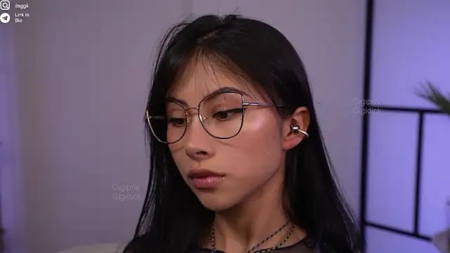 Gigi ohlala online show from 11/09/25, 08:18