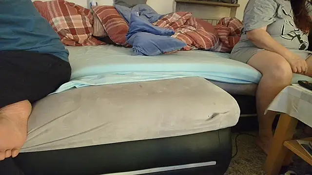 Snapshot of HotBiPaar chatting on 03/15/25, 10:00 HotBiPaar online show from 03/15/25, 10:00