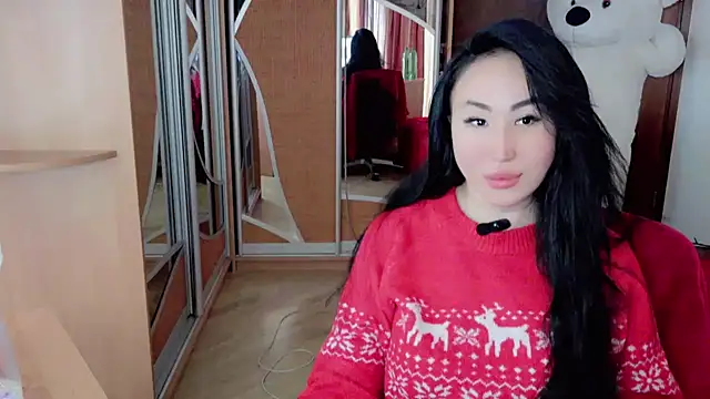 Snapshot of AsianQueens chatting on 01/06/25, 10:24 AsianQueens online show from 01/06/25, 10:24
