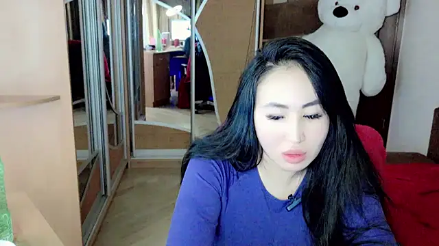 Snapshot of AsianQueens chatting on 01/07/25, 04:16 AsianQueens online show from 01/07/25, 04:16