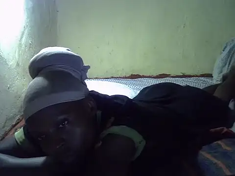 cute-shamza online show from 11/18/25, 05:34