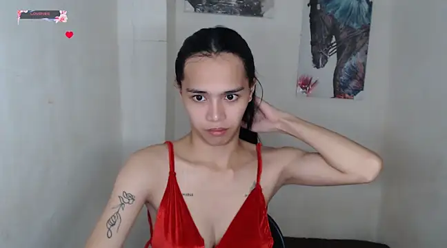 Snapshot of shecutie69 chatting on 02/20/25, 06:17 shecutie69 online show from 02/20/25, 06:17