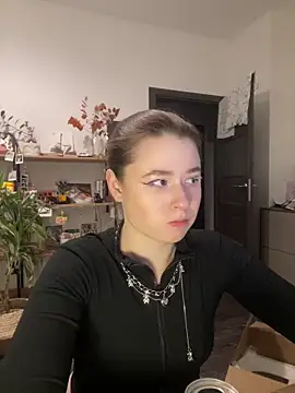 Snapshot of sweetest_pie chatting on 02/09/25, 06:05 sweetest pie online show from 02/09/25, 06:05