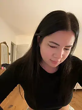 Snapshot of clairewntr chatting on 01/06/25, 10:26 clairewntr online show from 01/06/25, 10:26