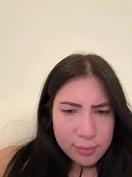 Snapshot of clairewntr chatting on 03/08/25, 09:08 clairewntr online show from 03/08/25, 09:08
