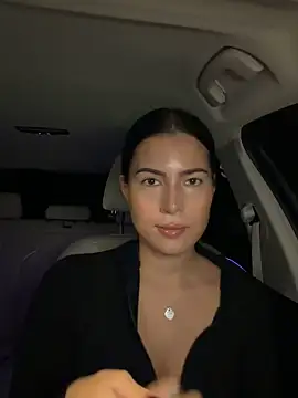 clairewntr online show from 10/21/25, 07:25