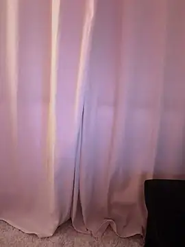 clairewntr online show from 04/20/26, 08:32