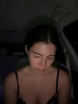 clairewntr online show from 04/23/26, 08:22