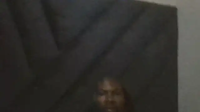 Snapshot of Malibongwe17 chatting on 12/21/25, 04:52 Malibongwe17 online show from 12/21/25, 04:52