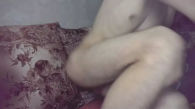 Snapshot of littledaddyflex chatting on 12/16/25, 09:14 littledaddyflex online show from 12/16/25, 09:14