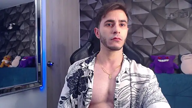 Latino stud4u online show from 10/29/25, 01:52