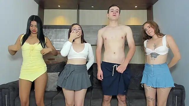 Snapshot of alice_rookie chatting on 01/29/25, 02:40 alice rookie online show from 01/29/25, 02:40