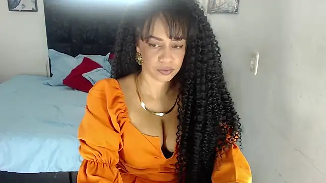 Snapshot of yeli_xxx chatting on 09/25/25, 04:21 yeli xxx online show from 09/25/25, 04:21