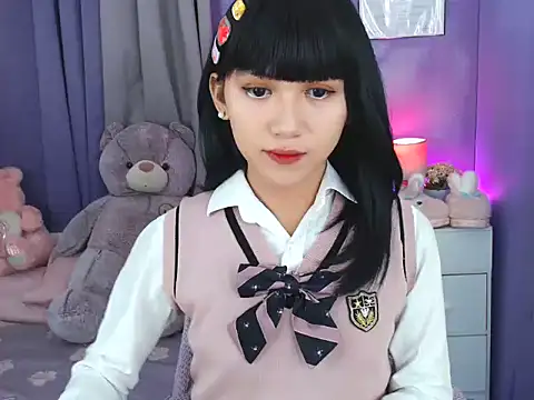 urlovelyfreya online show from 11/10/25, 05:12