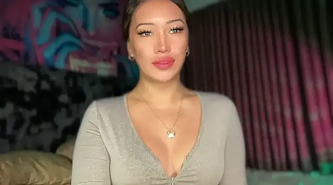 Jasmine Elcock online show from 03/17/25, 08:19